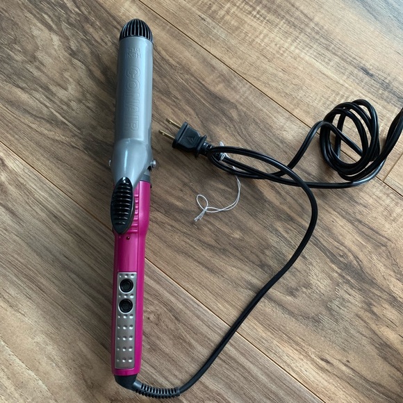 Infiniti Pro by Conair Professional Curling Iron - Picture 1 of 5